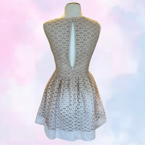 Pale pink Valentino Dress - Picture 3 of 4